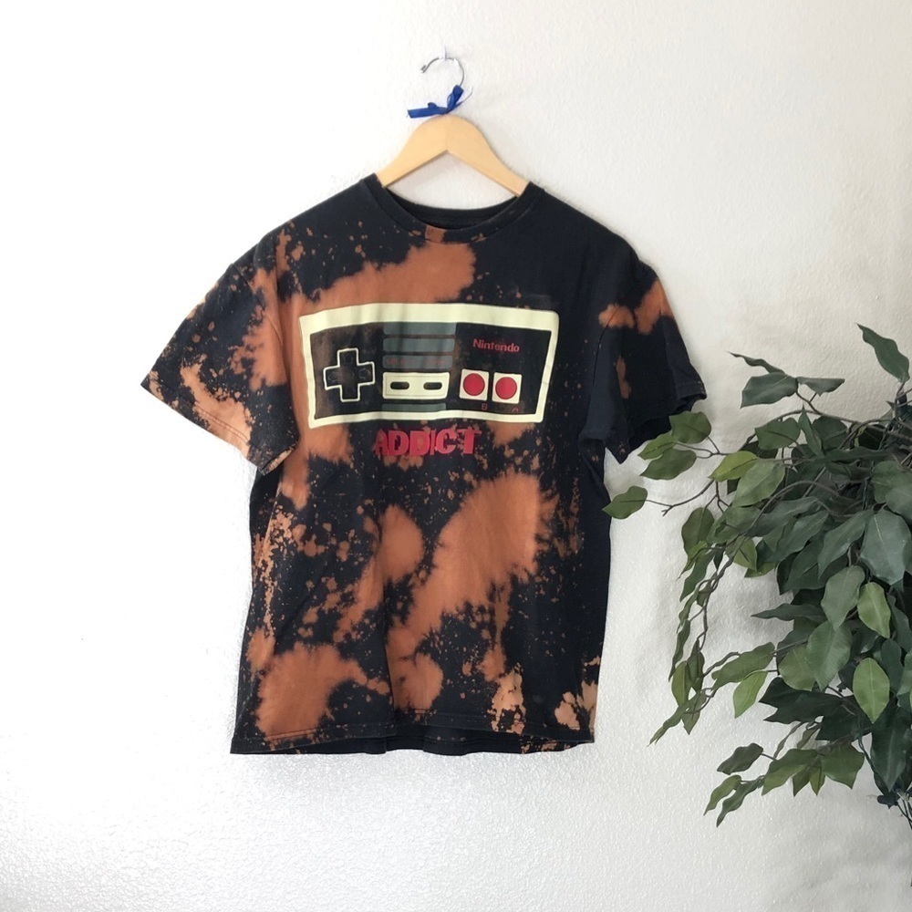 Bleach Dyed “Nintendo Addict” T-Shirt